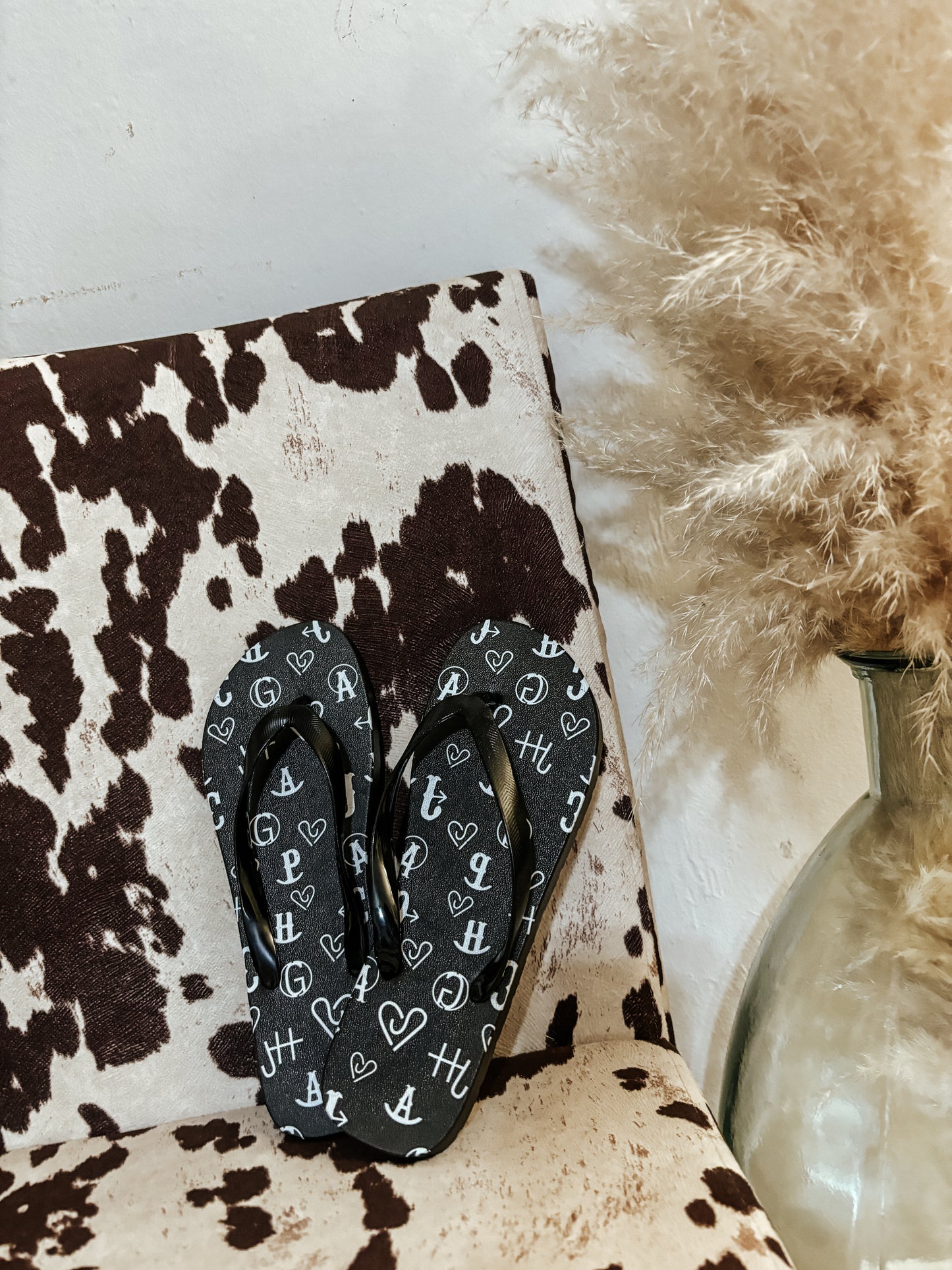 SUMMER TIME FLIP FLOPS